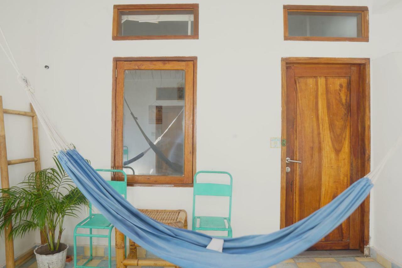 Albergue La Favela Gili Trawangan Exterior foto