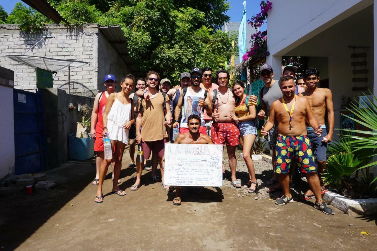 Albergue La Favela Gili Trawangan Exterior foto